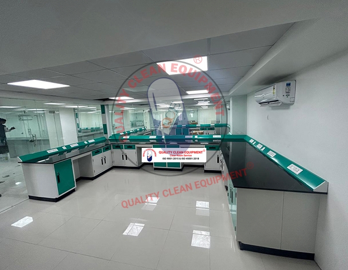 Lab-Furniture